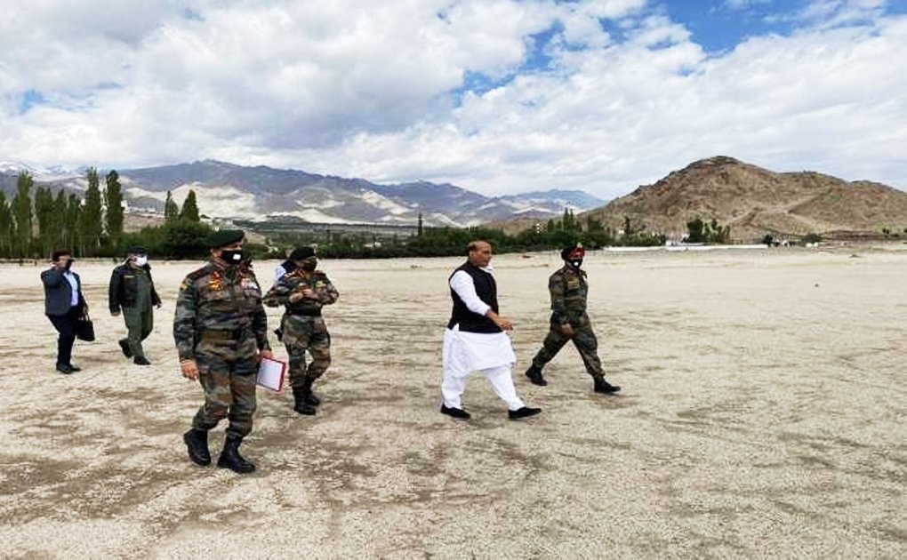 Defence Minister Rajnath Singh in Leh amid India & China LAC stand-off