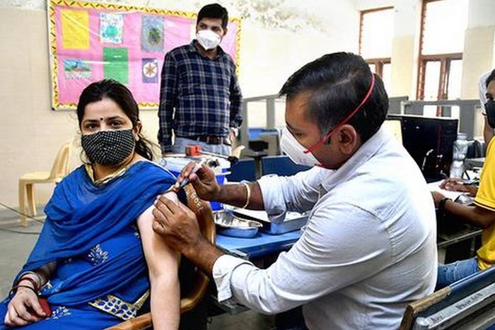 Delhi Reports 12,651 New Cases Of Covid-19, Positivity Rate Falls Below 20%