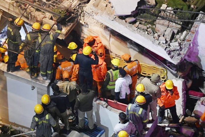 5 Still Trapped In Lucknow Building Collapse, Had Cracks After Earthquake
